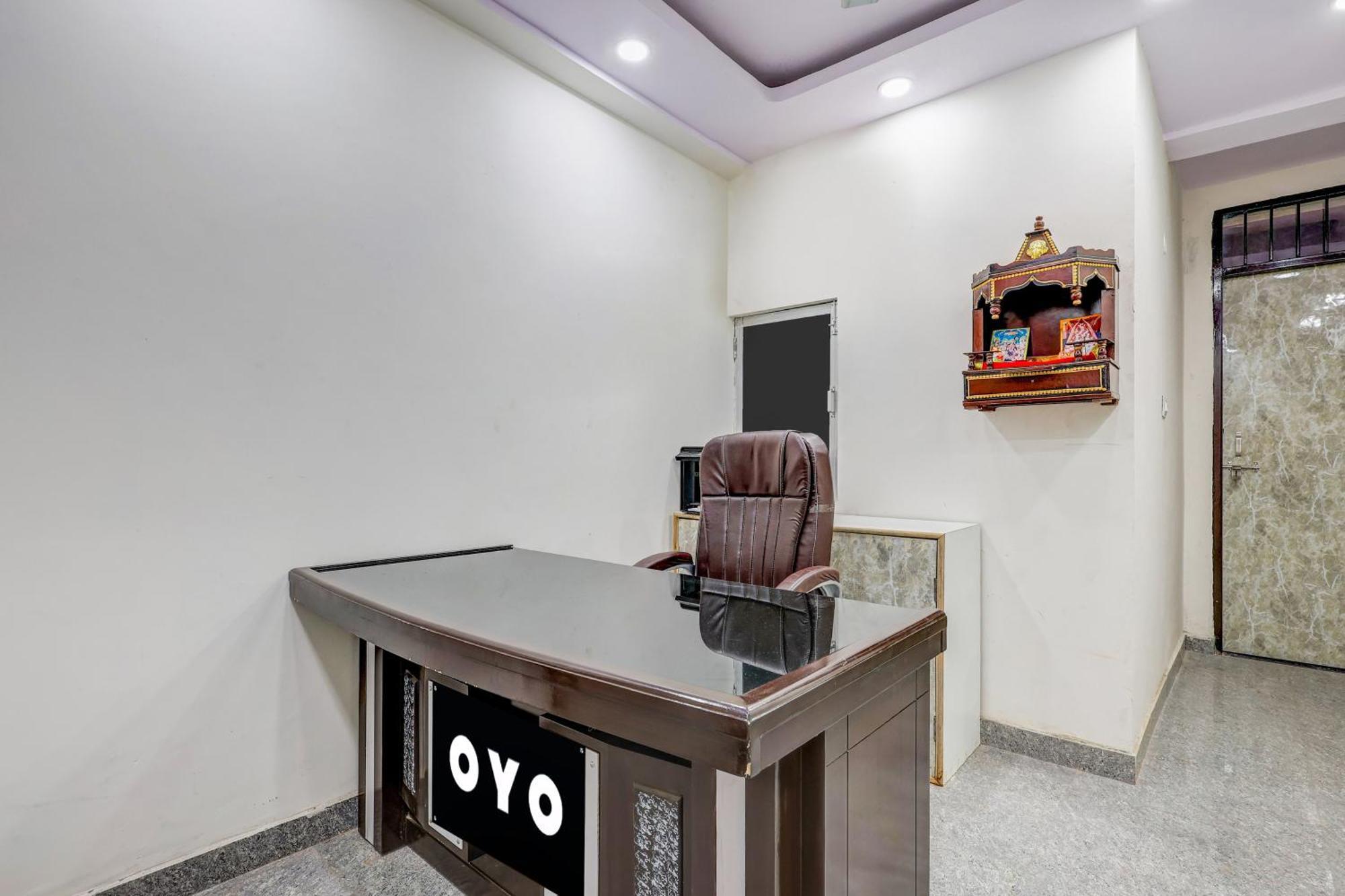 Hotel O Govind Residency นิวเดลี ภายนอก รูปภาพ