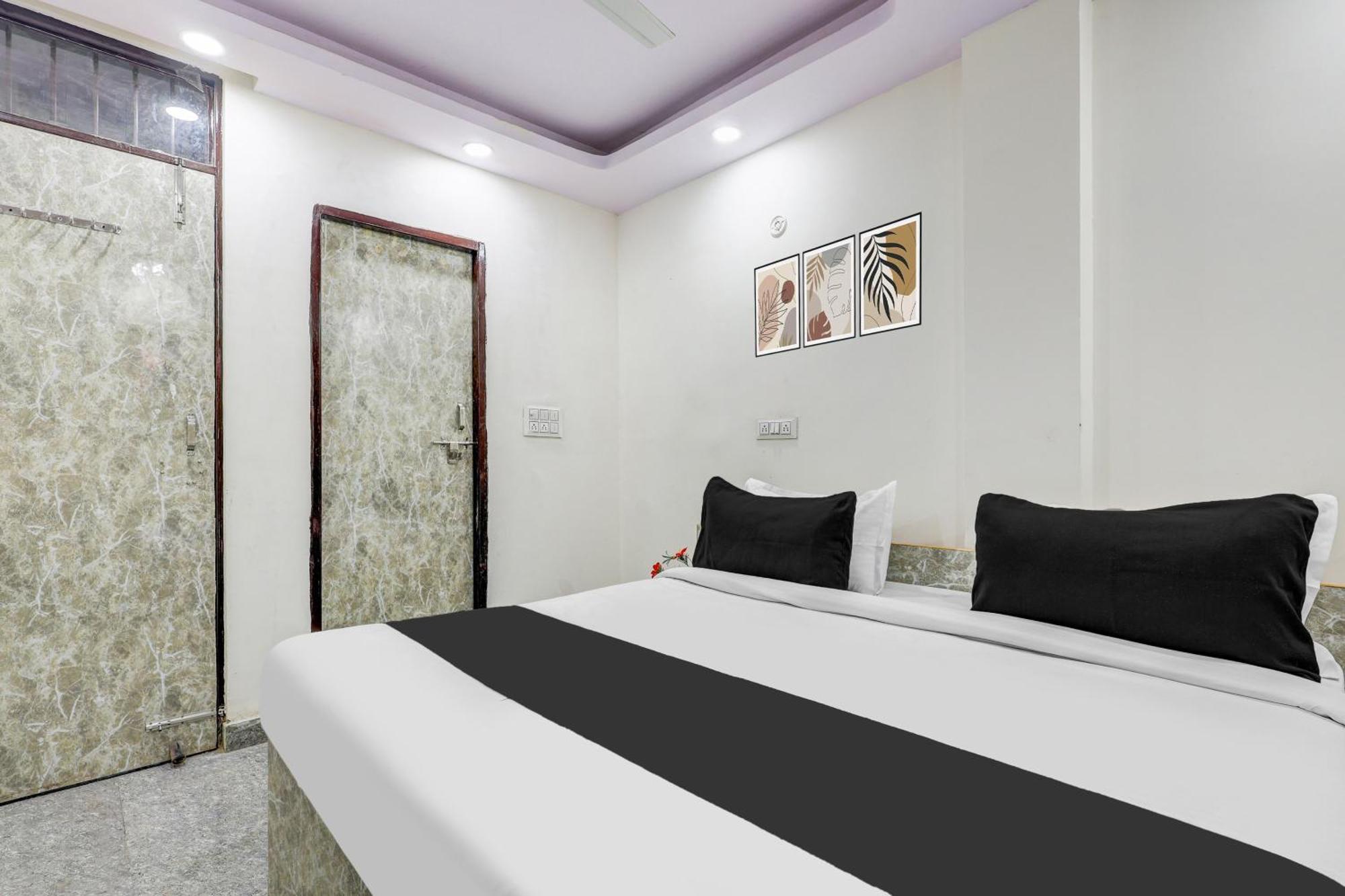 Hotel O Govind Residency นิวเดลี ภายนอก รูปภาพ